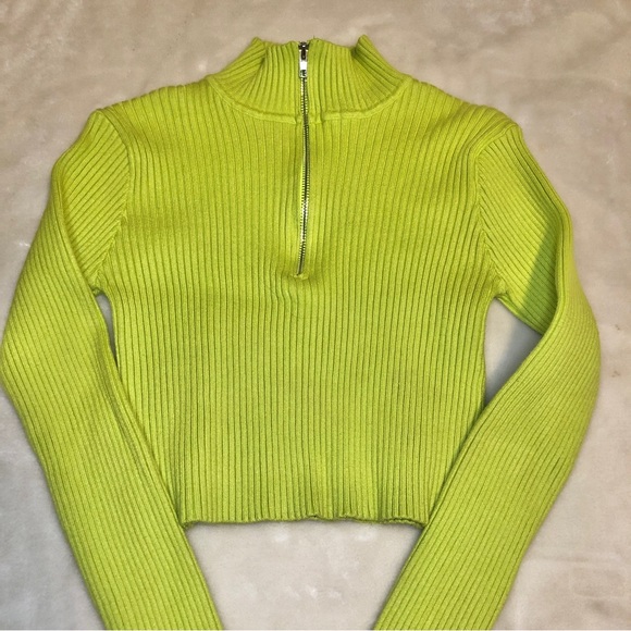 Tictoc Neon Green Ribbed Half Zip Cropped Sweater Size Medium - Picture 7 of 9
